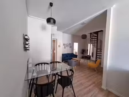 location meublée appartement 5 pièces 110 m² à pierre-benite (69310)  700 €