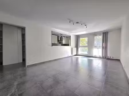 appartement créteil 3 pièce(s) avec terrasse 70.5 m2