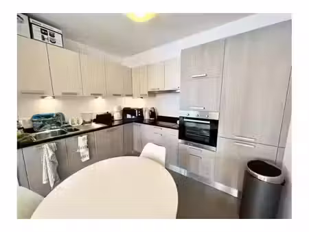 appartement à louer à du wisconsin 13 archennes (vbe64053)