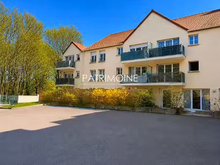 t3 lumineux avec superbe terrasse de 44 m²