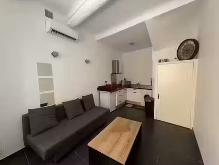 location meublée appartement 2 pièces 30 m² à aix-en-provence (13090)  1 000 €