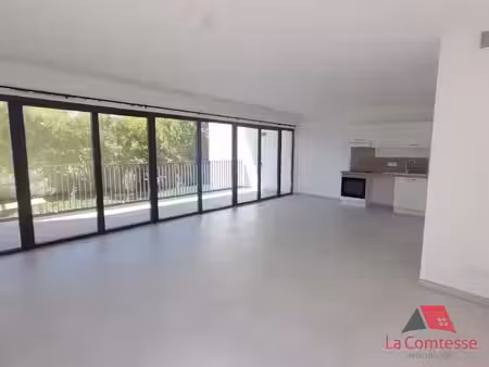 location appartement 2 pièces 56.97 m² à aix-en-provence (13090)  1 104 €