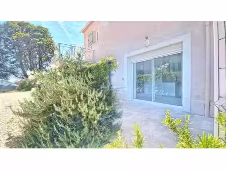 location appartement 3 pièces 56.7 m² à lambesc (13410)  1 190 €