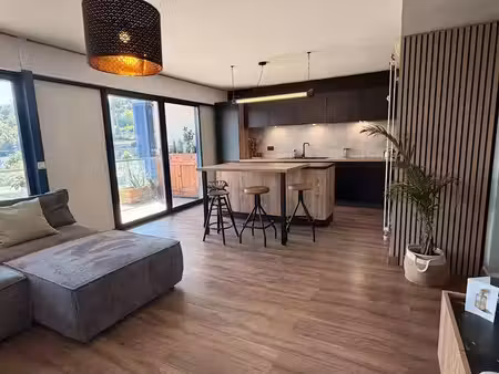 location meublée appartement 2 pièces 49 m² à lyon 2ème (69002)  1 450 €
