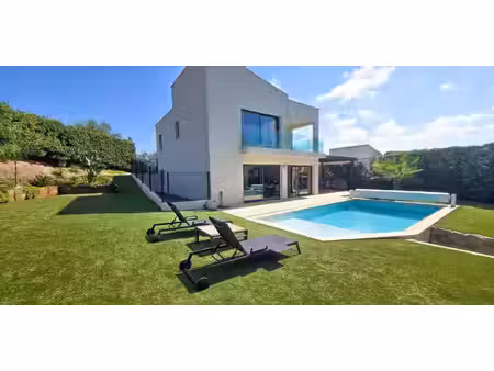 villa avec piscine et terrasse bois fleuri-chevre d’or-saint philippe - biot (06)