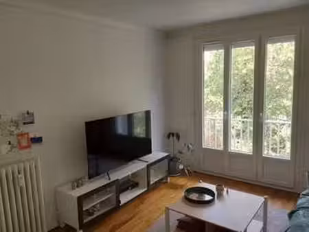 location appartement 2 pièces à nantes procé - monselet (44000) : à louer 2 pièces / 62m² 