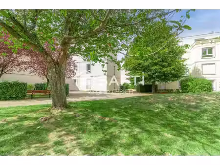 appartement t4  à vendre  à montigny-le-bretonneux  proche gare( st quentin en yvelines)  