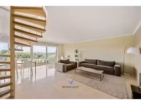 superbe penthouse duplex avec vastes terrasses sud-ouest à