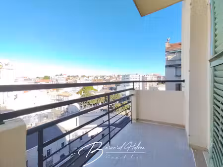 appartement 1/2 pieces - 27 62m2 lc - lumineux - etage eleve