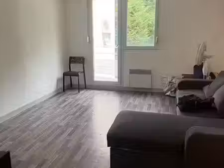 location appartement 1 pièce 26 m² à reims (51100)  455 €