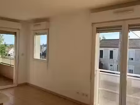 location appartement 1 pièce 27.84 m² à gond-pontouvre (16160)  380 €