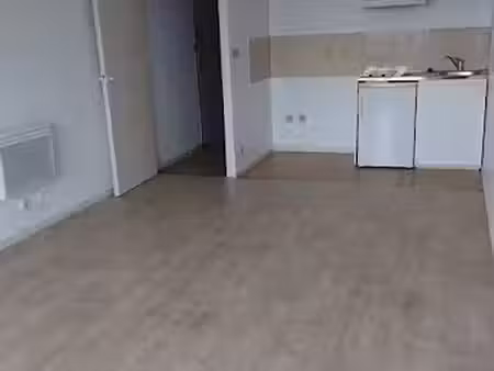 location appartement 1 pièce 32 m² à toulouse (31000)  640 €