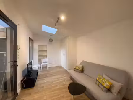 location meublée appartement 1 pièce 18 m² à montauban (82000)  430 €