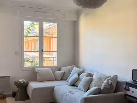 37 m2 dans la plus belle résidence sur le cours mirabeau
