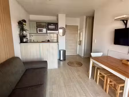 t2 meublé calme à fréjus – bail étudiant ou mobilité
