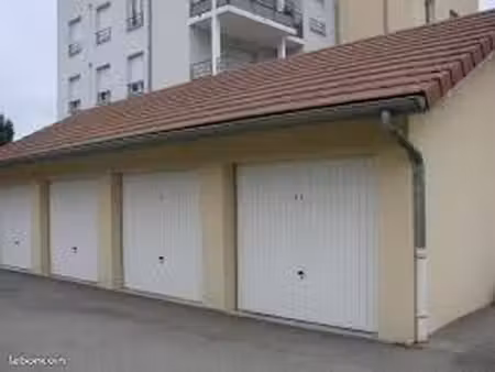 garage box fermé toulouse