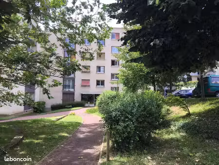 3 pièces calme et lumineux