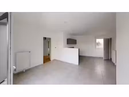location appartement 2 pièces 43.72 m² à orleans (45000)  645 €