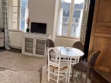 charmant studio meublé au cœur d’aubusson