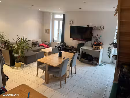 loue t3 duplex aurec / loire plein centre