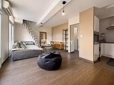 location meublée appartement 2 pièces 42.8 m² à nimes (30000)  670 €