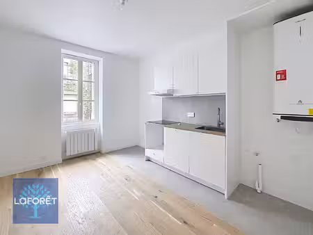 appartement fougeres 2 pièce(s) 29.99 m2