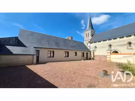 maison de village à courléon (49390)