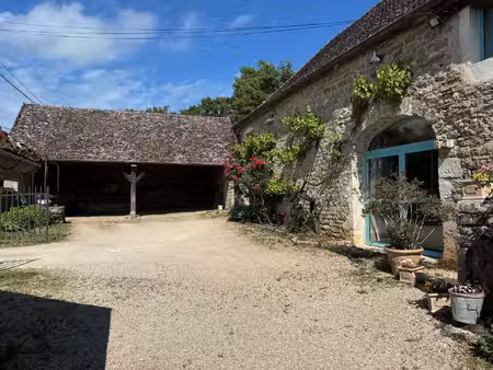 très rare bourgogne cote chalonnaise – magnifique propriete
