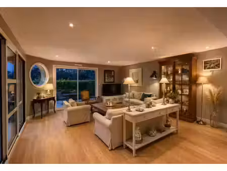 de la maison traditionnelle à la rénovation contemporaine sur landivisiau