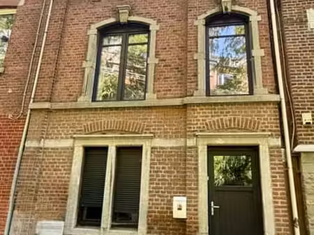 maison unifamiliale 3 ch. 162m2 grivegnée  peb c