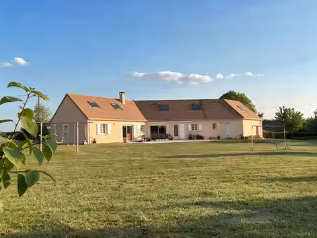 coup de coeur - maison familiale t6 sur terrain de 6118 m² - pruillé-l'éguillé