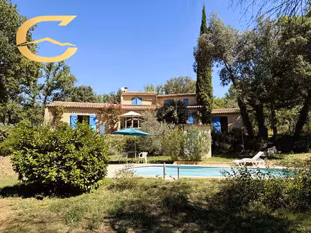villa 6 pieces avec terrain 5600m² et piscine 13490 jouques