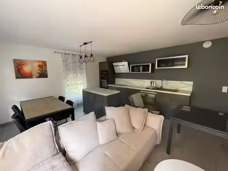 t3 meublé récent avec grande terrasse – cognin