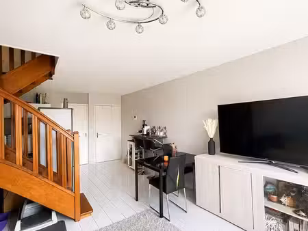 t2 de 48m2 avec balcon et parking secteur grandmont