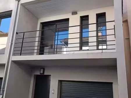 maison de ville t4 neuve en triplex – centre-ville de voiron