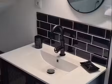 logement etudiant t2 40m2+terasse+parking