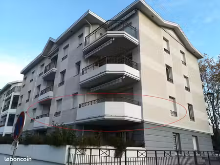 appartement 4 pièces  86 m2 - miribel centre