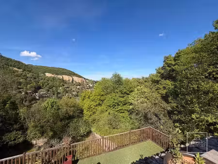 couzon au mont d'or - demeure de caractère au coeur d'un parc de plus de 6 000 m²