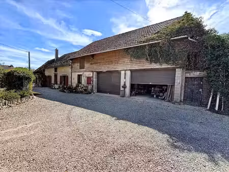 vente maison 5 pièces 204 m² à aillant-sur-milleron (45230)  200 000 €