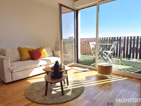 charmant appartement 2p avec balcon et parking au calme