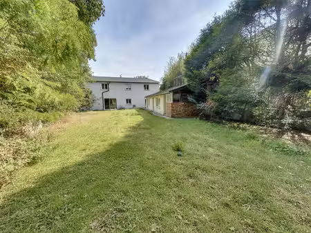 vente immeuble 7 pièces  189.00m²  bry