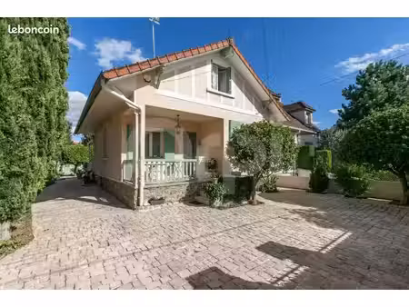 maison 5 pièces 122 m²