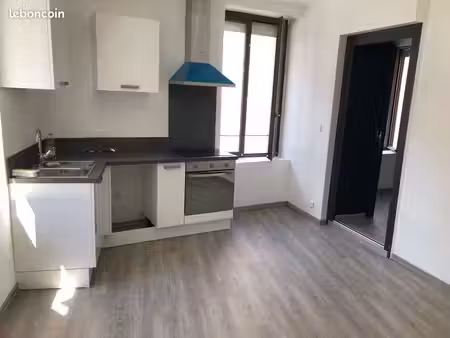 appartement f3 de 70m² + garage + pièce indépendante