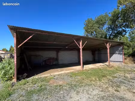 abri caravanes et camping car