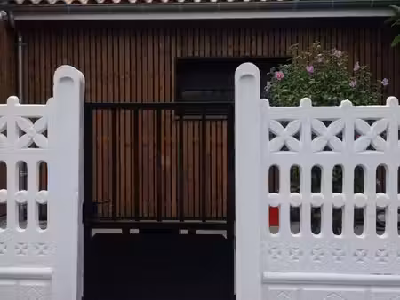 charmante échoppe dans quartier tranquille