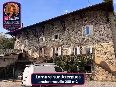lamure sur azergues. ancien moulin 285m2 avec dépendance  cour et jardin