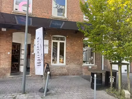 commerce a louer - papeteries de genval