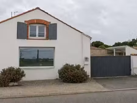 vente maison piscine à rivedoux-plage (17940) : à vendre piscine / 62m² rivedoux-plage