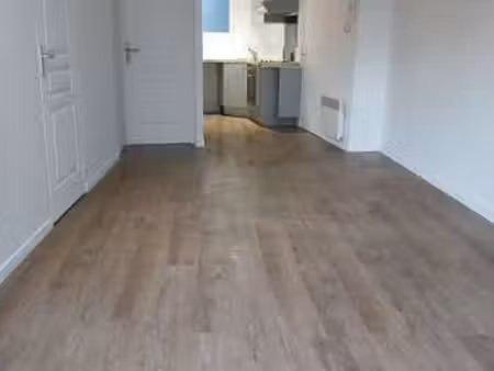 location appartement 2 pièces à saint-brieuc cesson  le légué  st michel e/o (22000) : à l