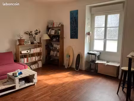 charmant t3 en duplex – hyper-centre de nort-sur-erdre (tout à pied)